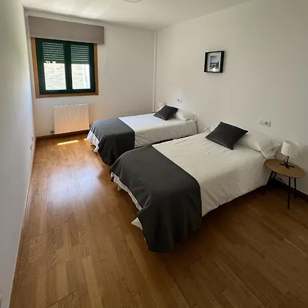 Semesterbostad Portohome I Portomarin